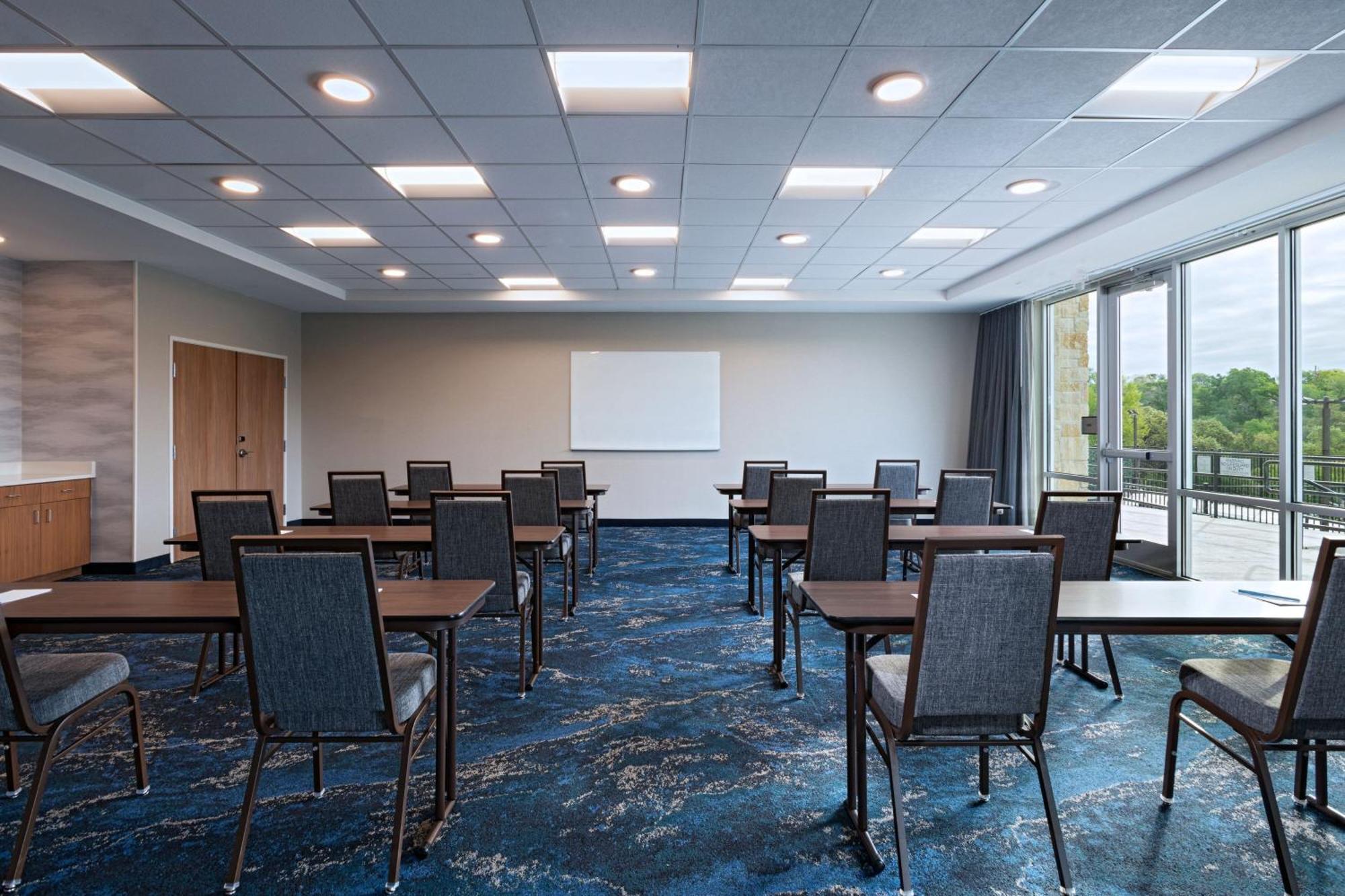 Fairfield By Marriott Inn & Suites Austin Georgetown Exterior photo